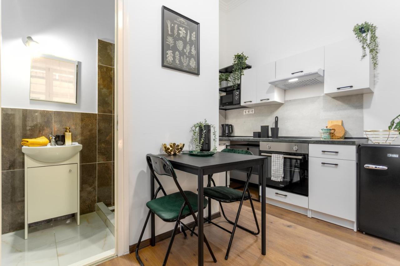 Goblin With Free Private Parking Apartamento *